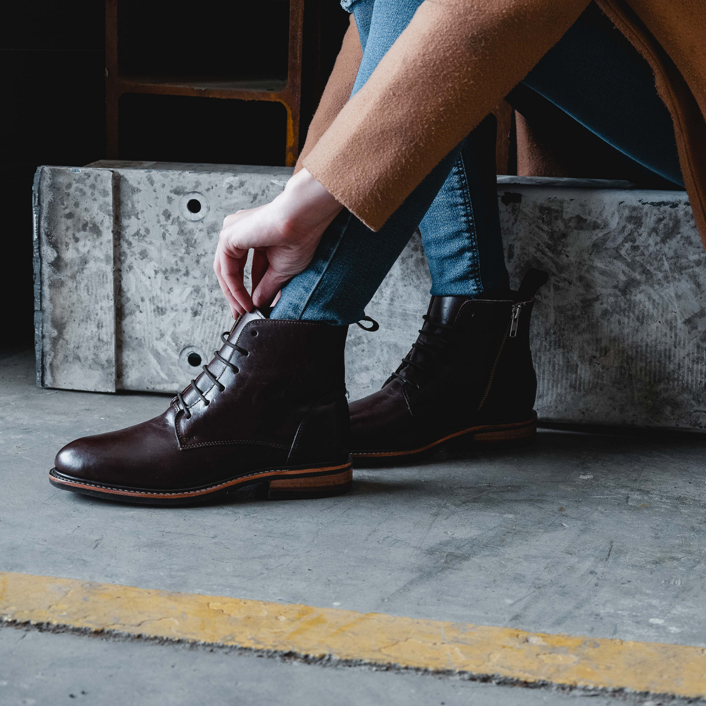 
                  
                    WOMEN STEEL TOE BOOT ELISE BROWN - Oxford Steels
                  
                